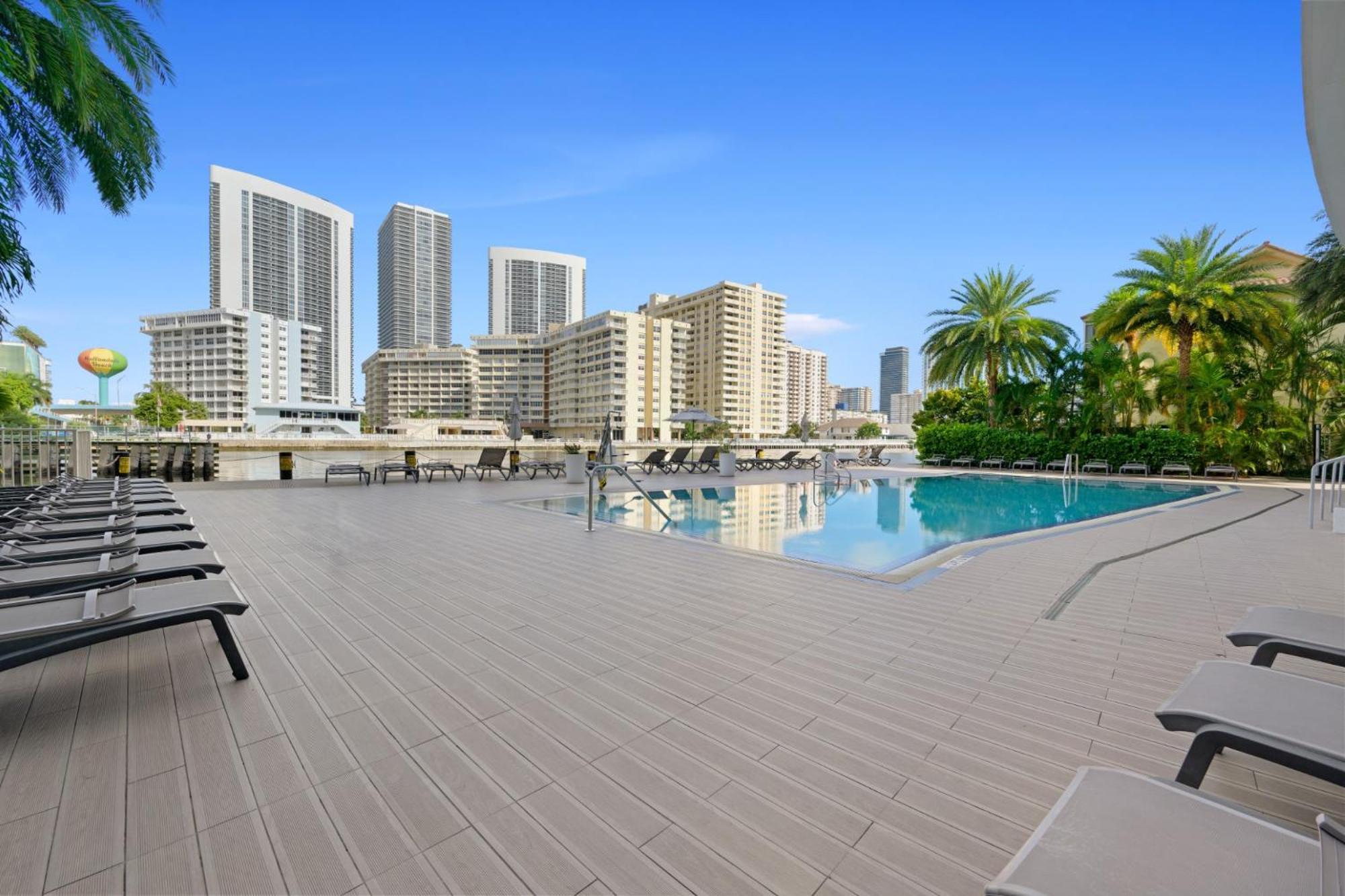 Hallandale Sky Water View Hallandale Beach Kültér fotó